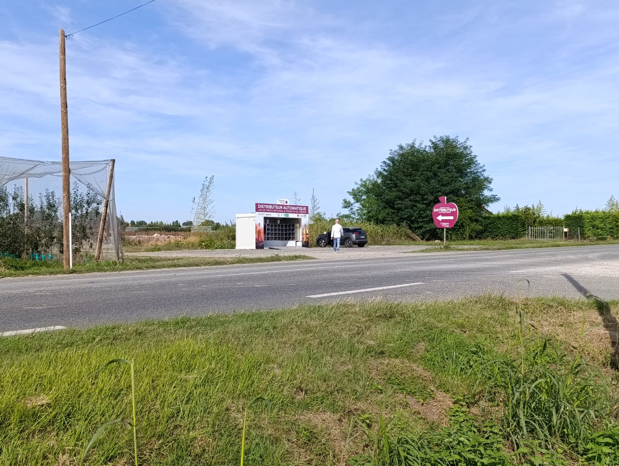 distributeur de pommes dans les vergers