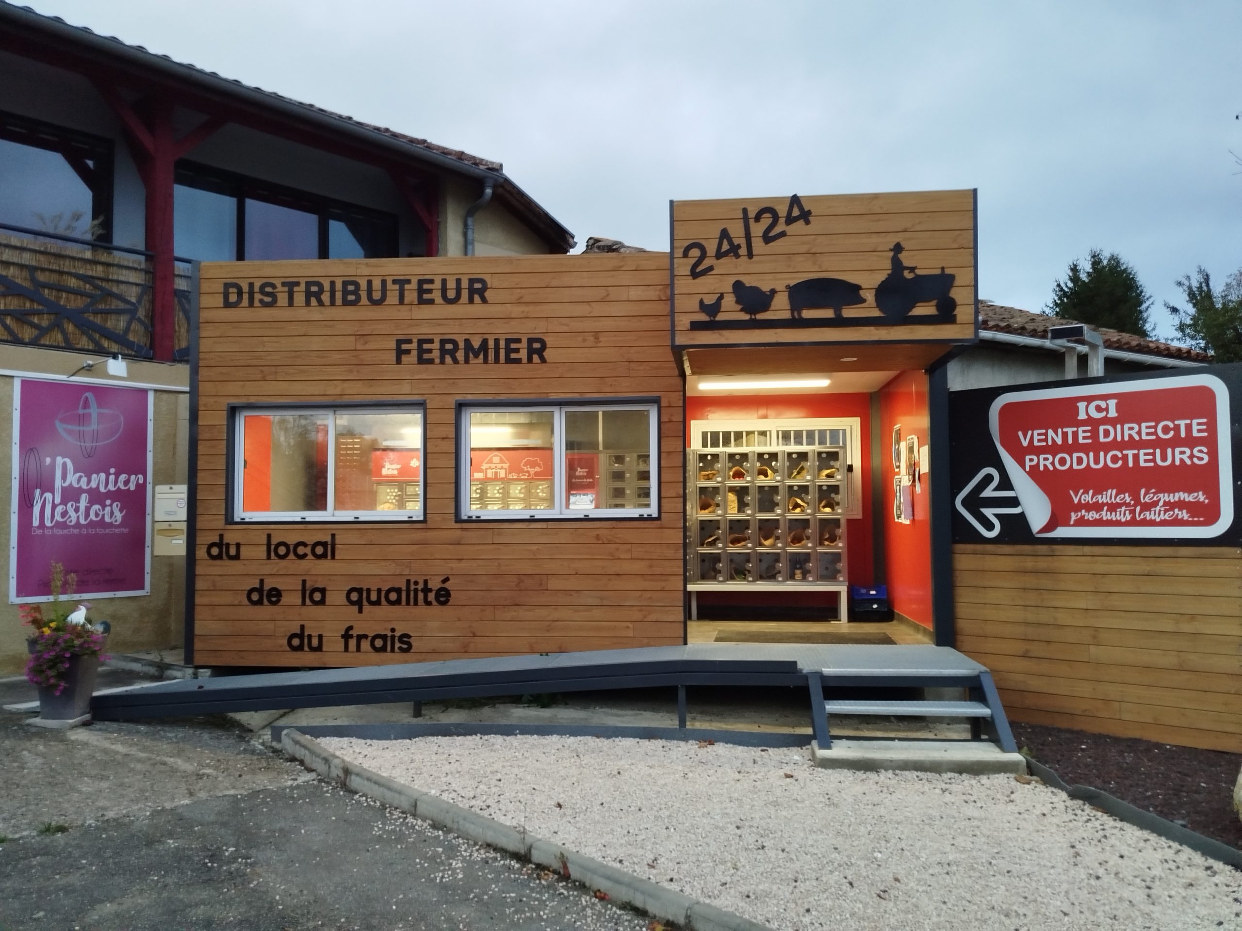 Abri de distributeur alimentaire