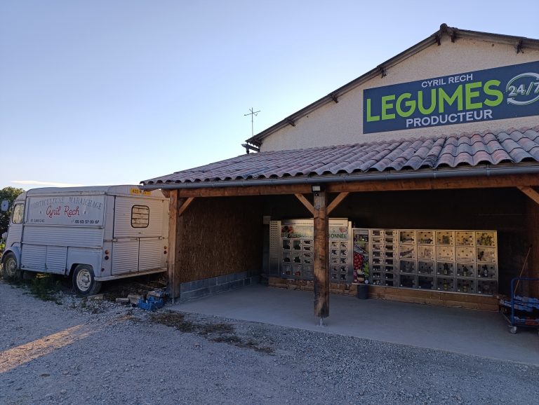 Deux modes de commercialisation