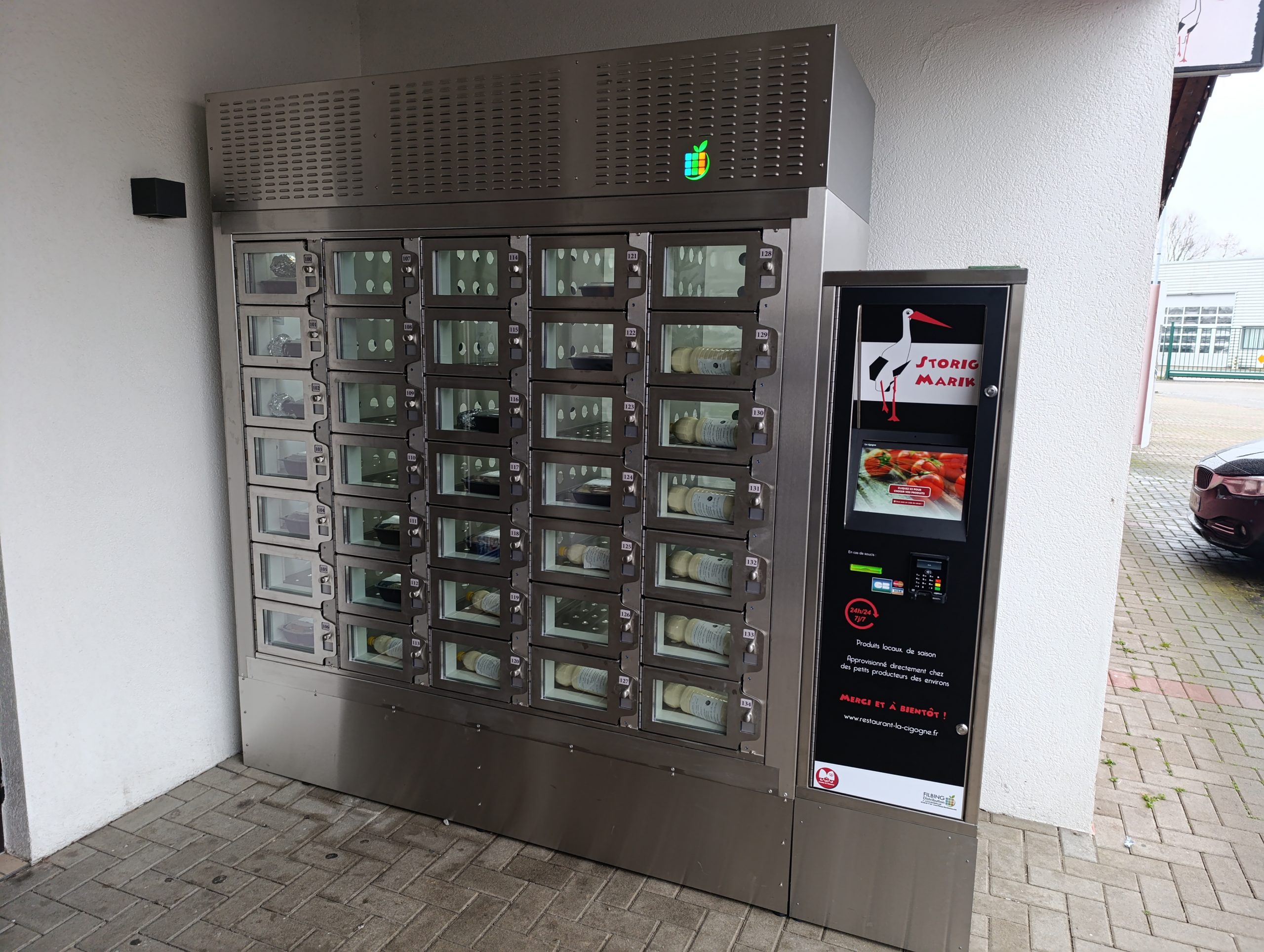 Distributeur de plats à emporter