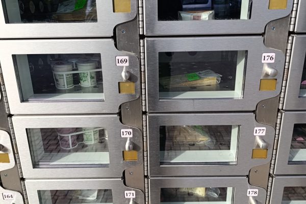 Distributeur automatique de fromage